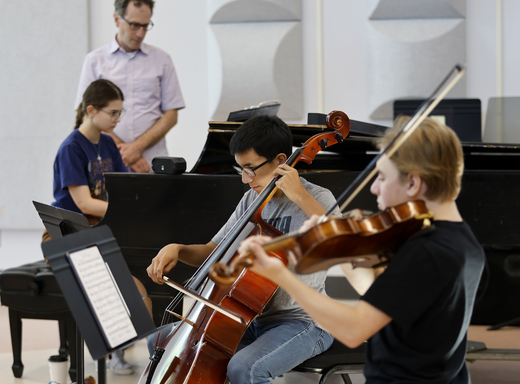 High school students attending the Lawrence Summer Music Institute work on their repertoire under the tutelage of professor Michael Mizrahi.