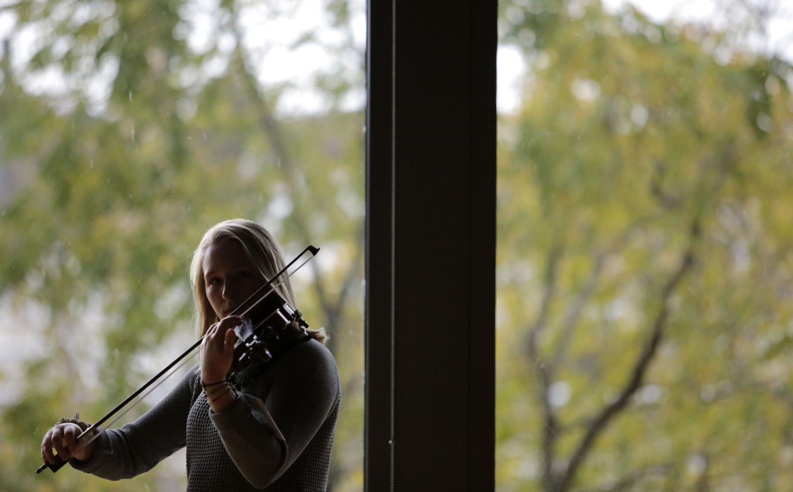 “Ten Thousand Birds” performed on Sunday in Lawrence University’s Warch Campus Center