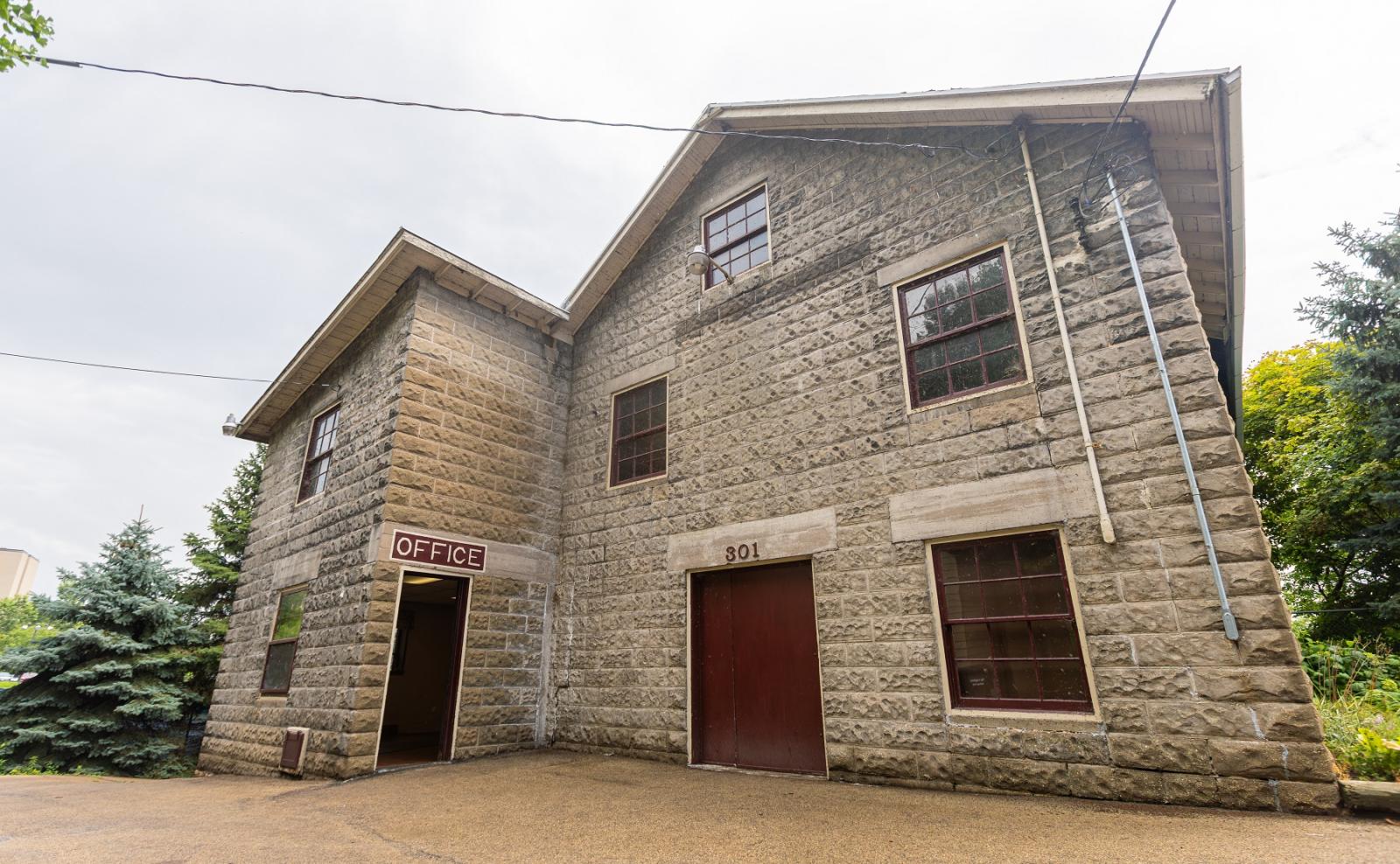 Exterior view of the Courtney Woolen Mill building.