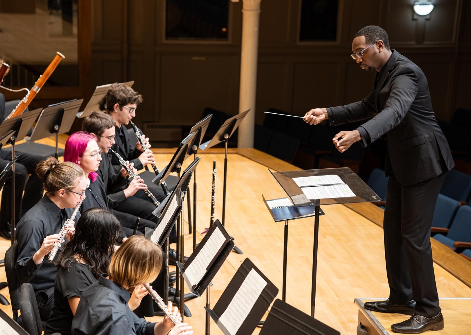 Ceon Rumphs leads the Lawrence University Wind Ensemble.