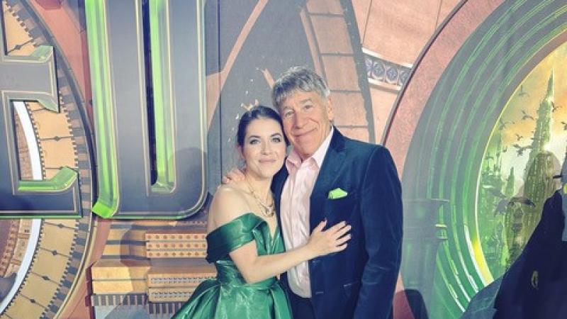 Caitlin Gallogly '08 joins "Wicked" composer Stephen Schwartz at the movie's Los Angeles premiere.